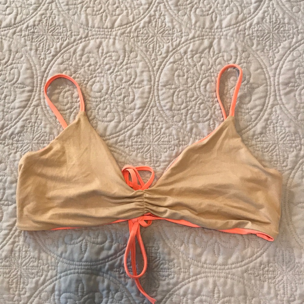 L*Space Reversible Top